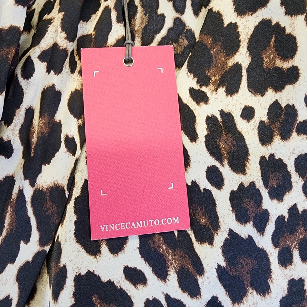 Vince Camuto Leopard Blouse NWT M Silky Tie Neck Pleated Bell Sleeve Boho - Picture 11 of 14